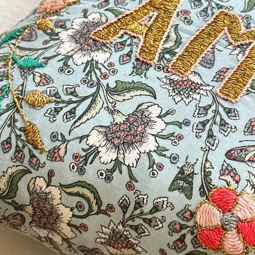 "Amour" Embroidered Cushion CS70