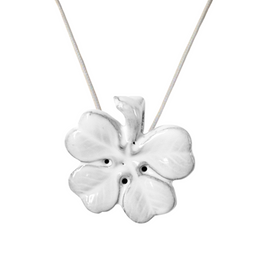 Trèfle Clover Pendant Necklace