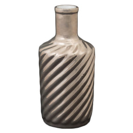Peggy Bottle (Platinum Exterior)