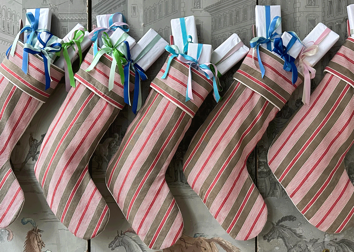 small stocking stuffers