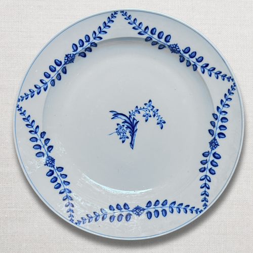 18th-century Meissen Blue & White Charger Platter (J)