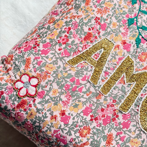 "Amour" Embroidered Cushion (CS 09-10)