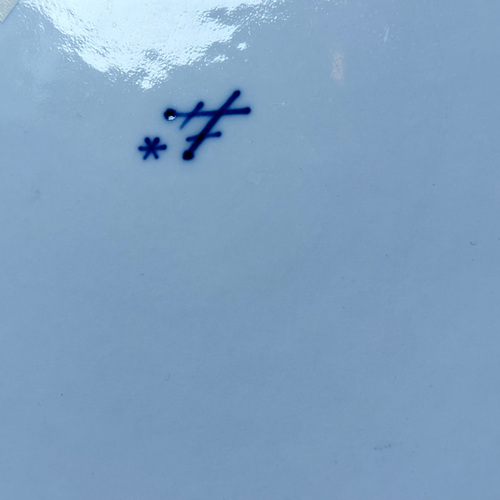 18th-century Meissen Blue & White Charger Platter (J)