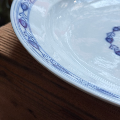 18th-century Meissen Blue & White Charger Platter (K)