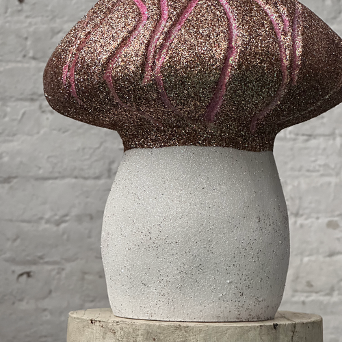 Grooved Glitter Mushroom in Bronze & Pink