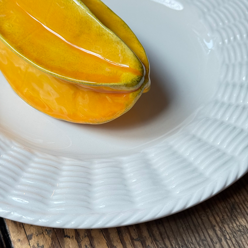 Trompe L'oeil Star Fruit Plate with Basket-Weave Rim