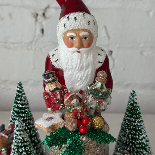 Papier-Mâché Santa with Gift Display