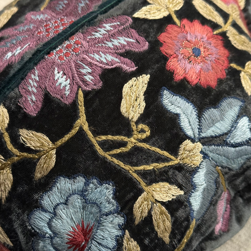 Connie Embroidered Medium Silk Velvet Turtle in Nightshade