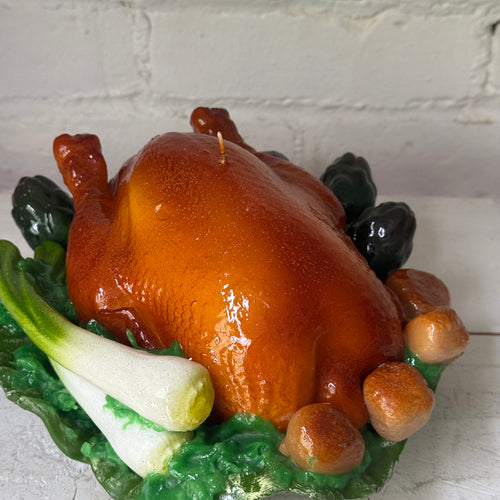 Piatto con Pollo Roasted Chicken Plate with Vegetables Candle