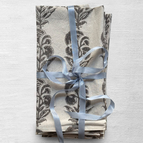 Les Indiennes Cornflower Napkin Set in French Gray