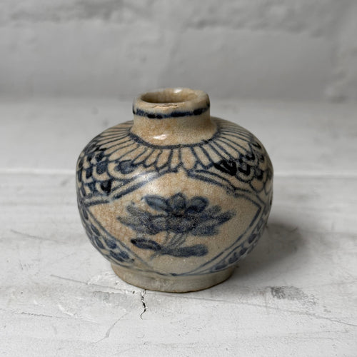 16th-century Ming Dynasty Porcelain Shipwreck Jarlet (#3)