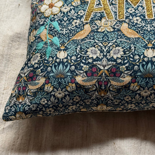 "Amour" Embroidered Cushion (CS-824)