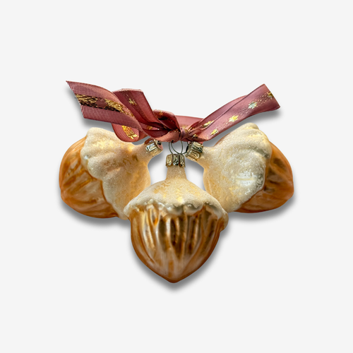 Nostalgic 3 Walnuts with Bow Ornament