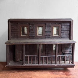 Early 20th-century Folk Doll House on Wheels with Front Opening