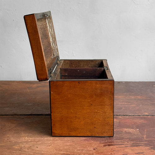 Early 19th-century Satinwood Inlaid Banded Tea Caddy Box