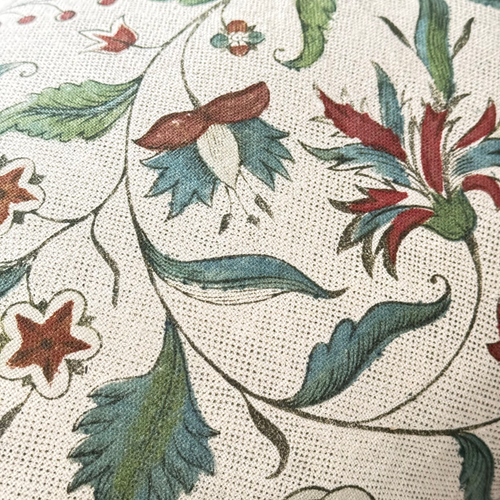 Medium Mignonette Pillow (No. 73A) with Linen