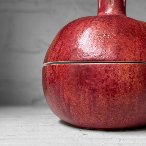 Augarten Hand-Painted Porcelain Pomegranate Box