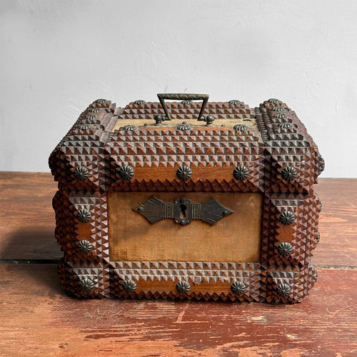 Small 20th-century Tramp Art Box