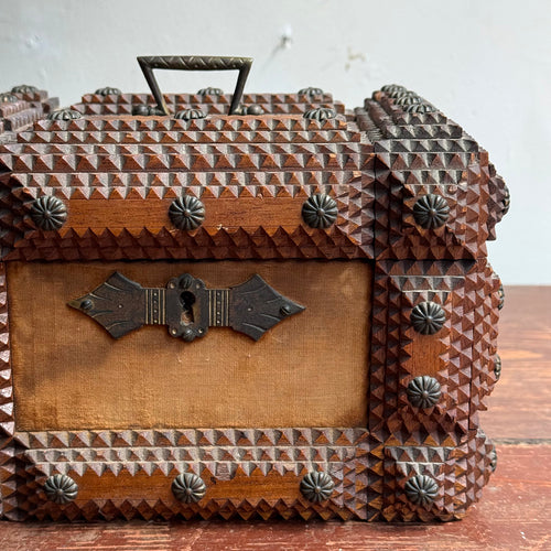 Small 20th-century Tramp Art Box