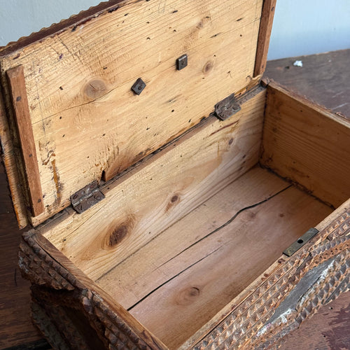 20th-century Tramp Art Box