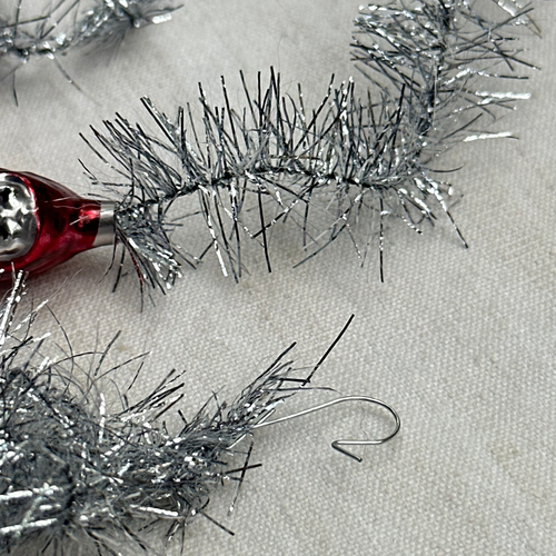 Nostalgic Silver Tinsel Santa Garland
