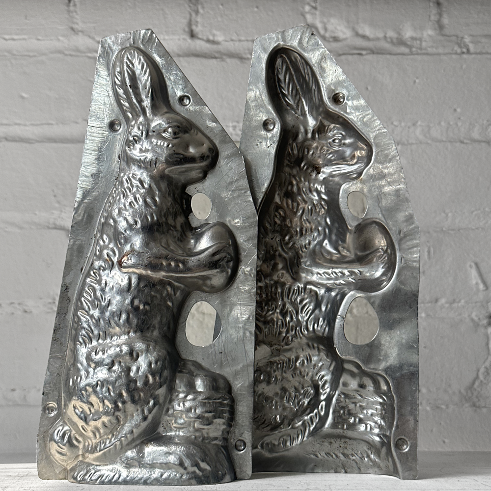 Antique Chocolate Rabbit Tin Mold (#61)