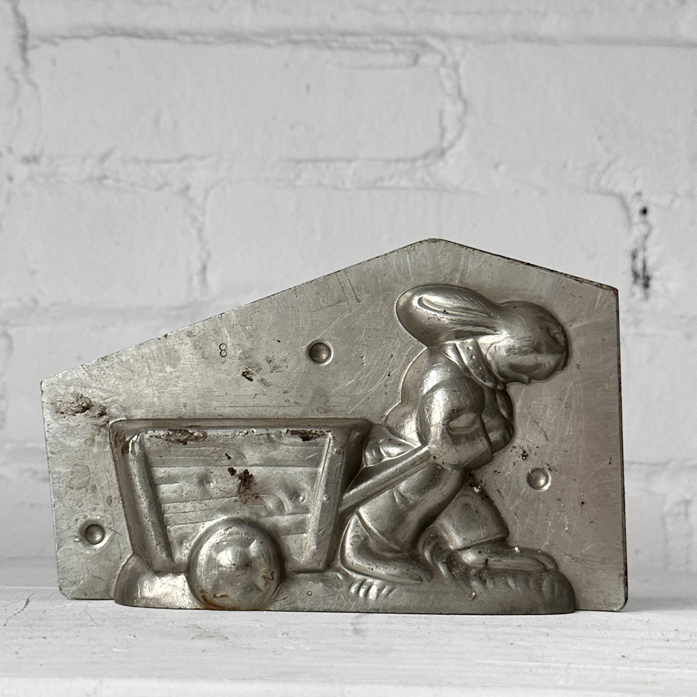 Antique Chocolate Rabbit with Wagon Tin Mold (#25)