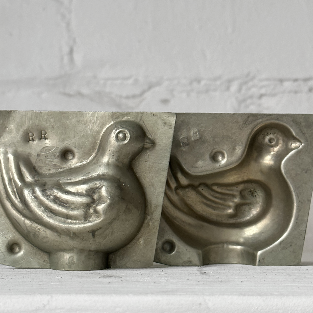 Antique Chocolate Bird Tin Mold (#29)