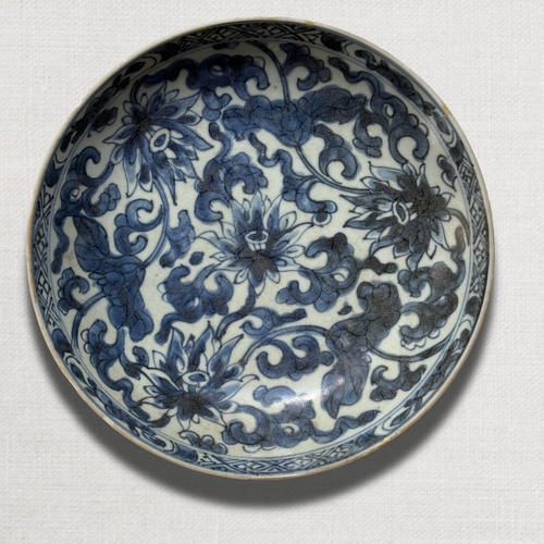 Late 17th-century Kangxi Period Porcelain Shipwreck Plate (#2)