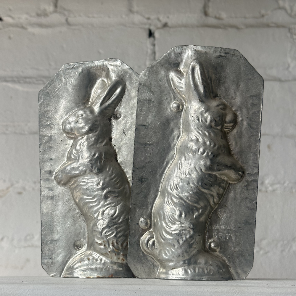 Antique Chocolate Rabbit Tin Mold (#43)