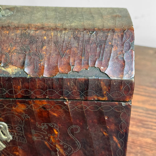18th-century Colonial Box