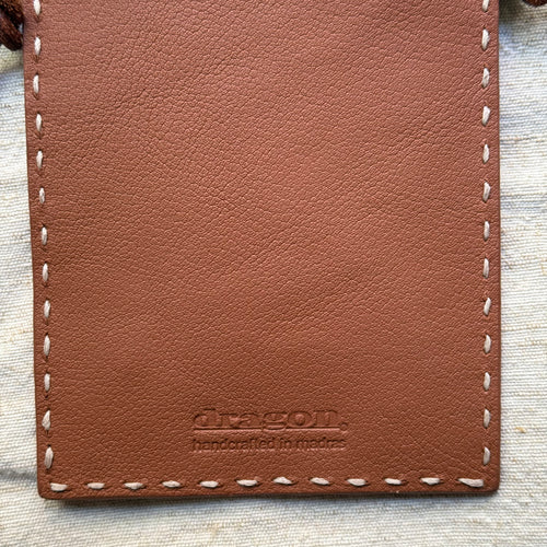 Leather Dragon Diffusion Palm Pocket in Ecrose