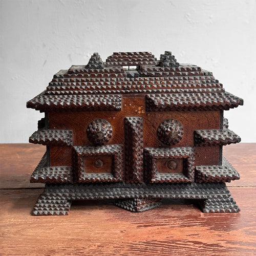 Small 20th-century Tramp Art Box