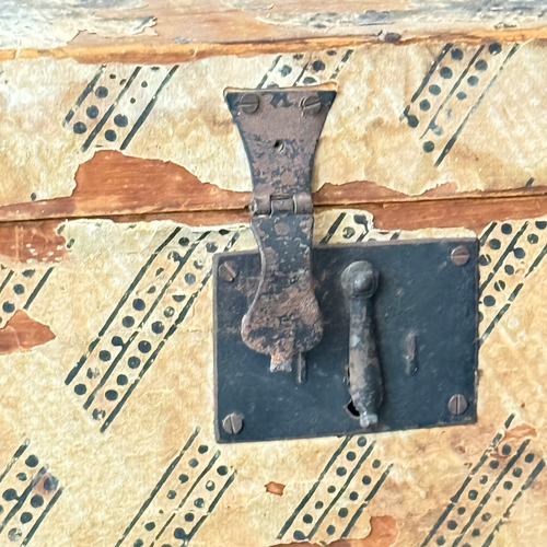 19th-century American Papered Box