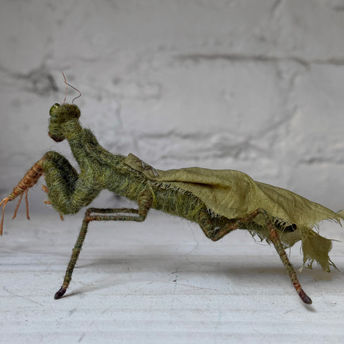 Needle Felted Praying Mantis