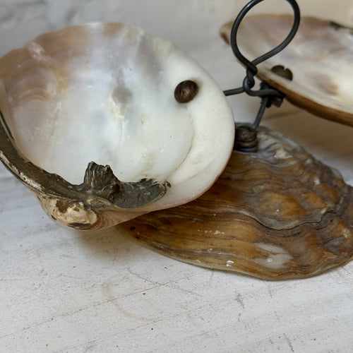 19th-century Victorian Mother of Pearl Shell Dish