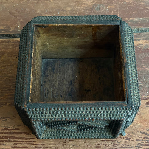 Small Early 20th-century Tramp Art Box