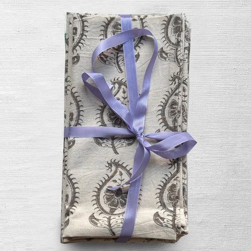 Les Indiennes Isabelle Napkin Set in French Grey