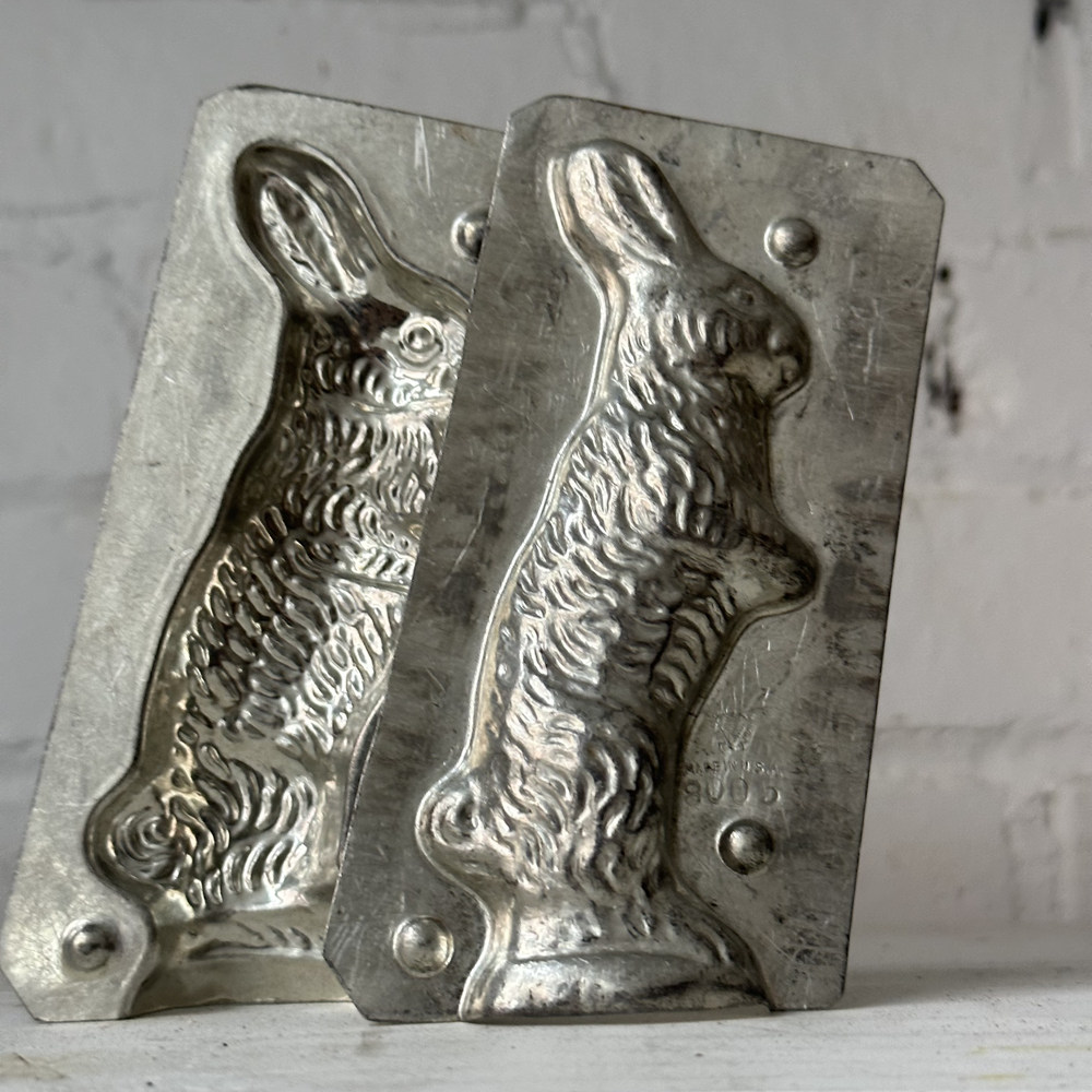 Antique Chocolate Rabbit Tin Mold (#33)