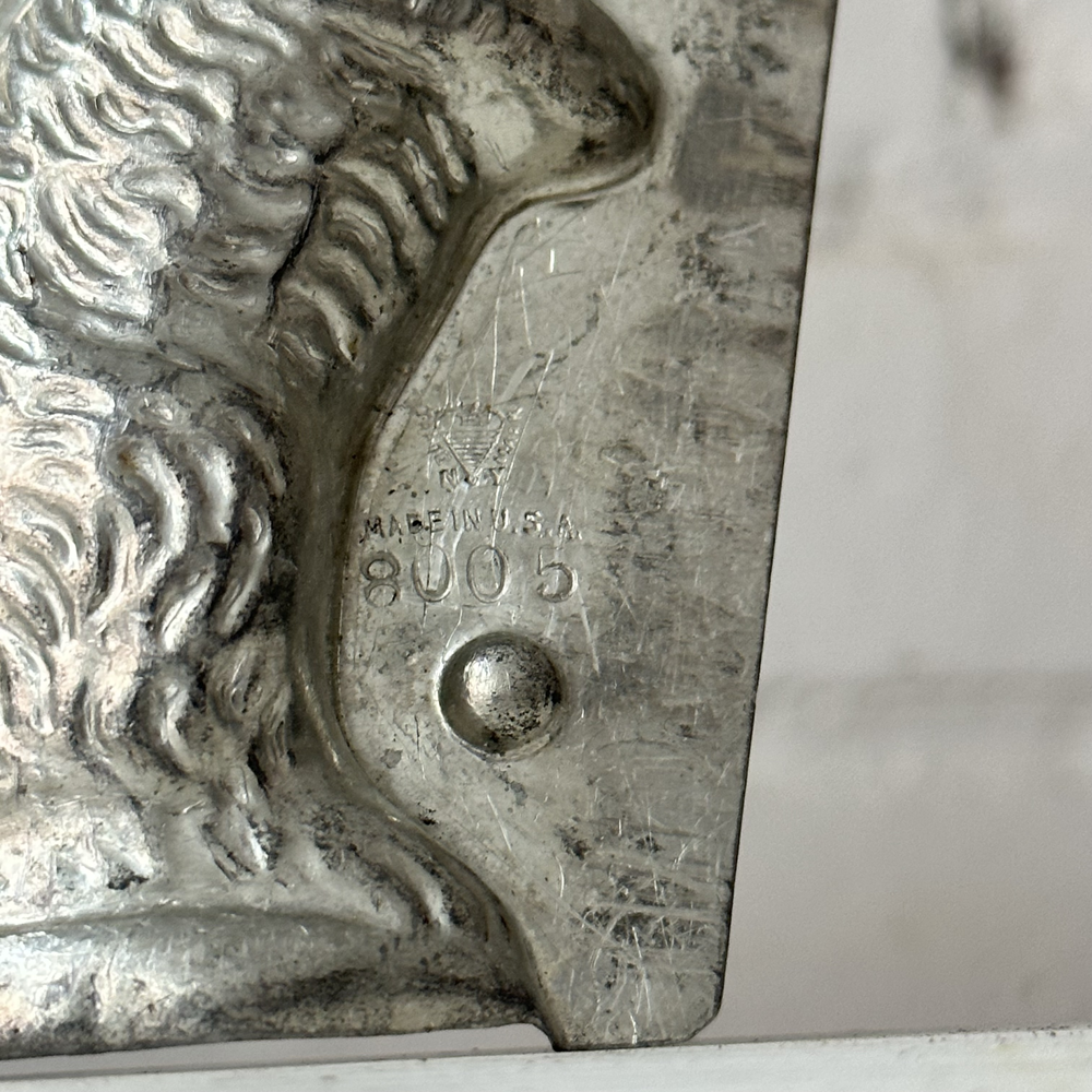 Antique Chocolate Rabbit Tin Mold (#33)