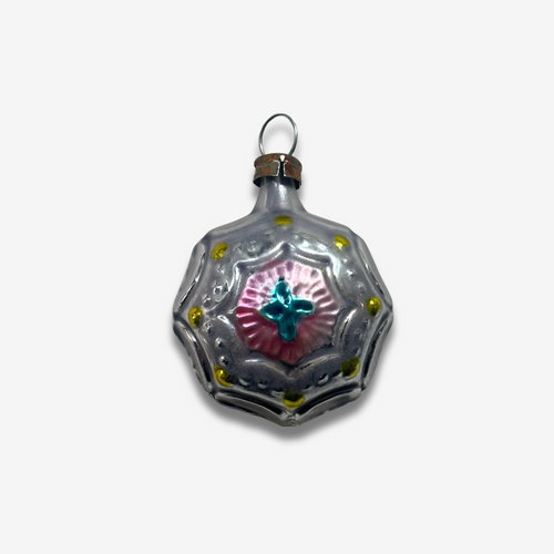 Nostalgic Small Double-Sided Flower Ornament