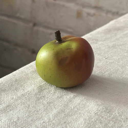 Small Porcelain Tunely Apple (PP22)