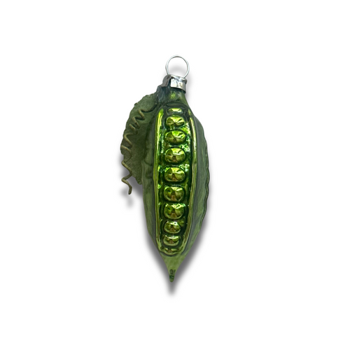 Nostalgic Peas with Leaf Ornament