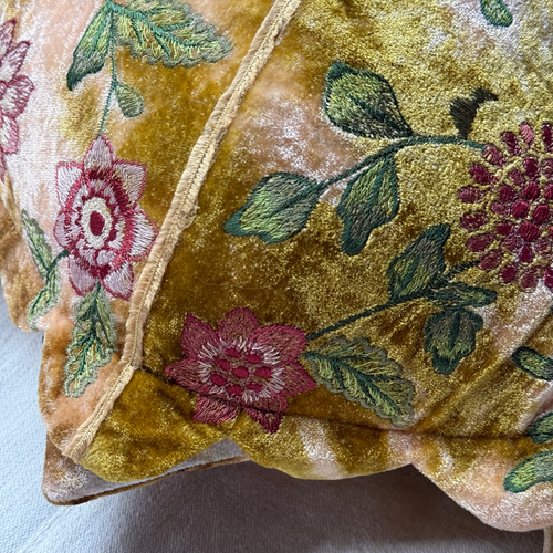 Bouquet Embroidered Big Silk Velvet Turtle in Shaded Yellow