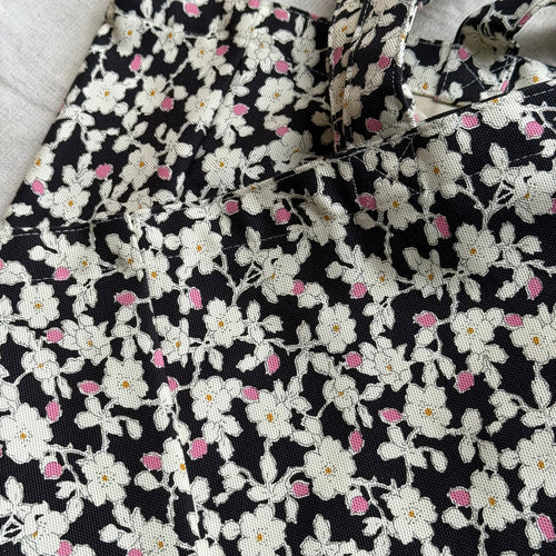 CSAO Kossiwa "Amour" Embroidered Tote Bag (CS-8-3)