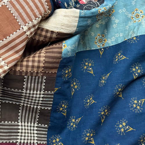 19th-century American Hand-Stitched Quilt #4