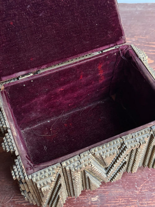 20th-century Footed Tramp Art Box
