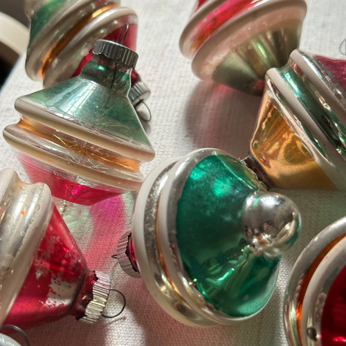 Set of 14 Mixed Vintage Lantern Ornaments (VO40)