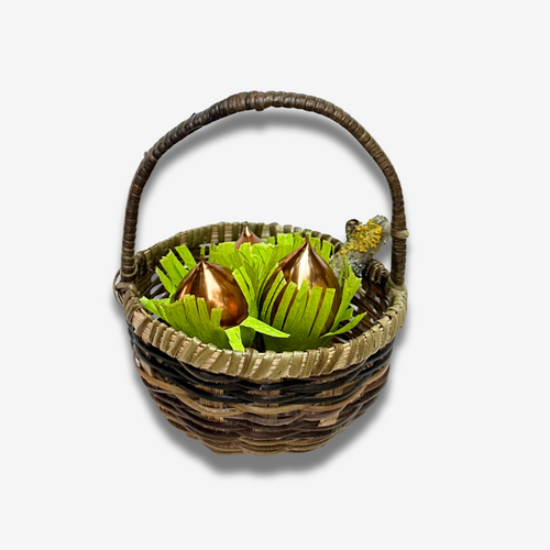 Nostalgic 3 Acorns in a Basket Ornament