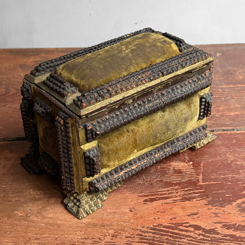20th-century Tramp Art Box